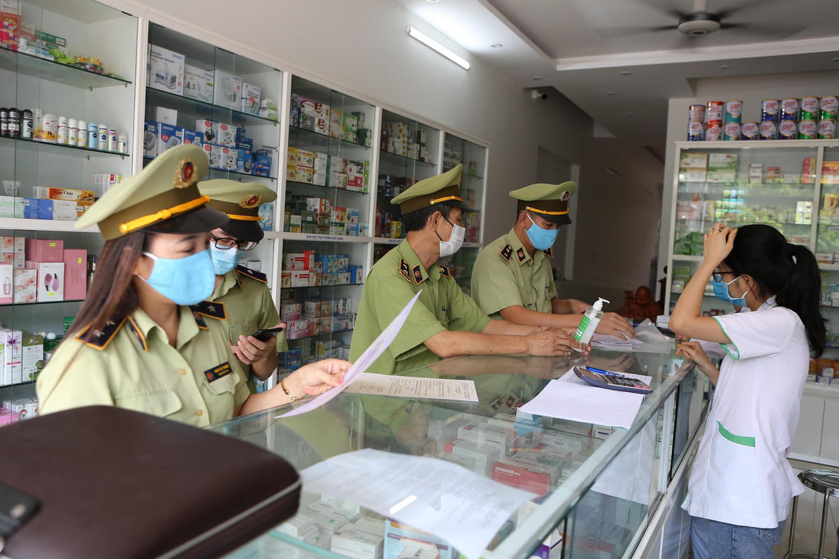 : Đoàn Kiểm tra Nhà thuốc Thanh Thảo.