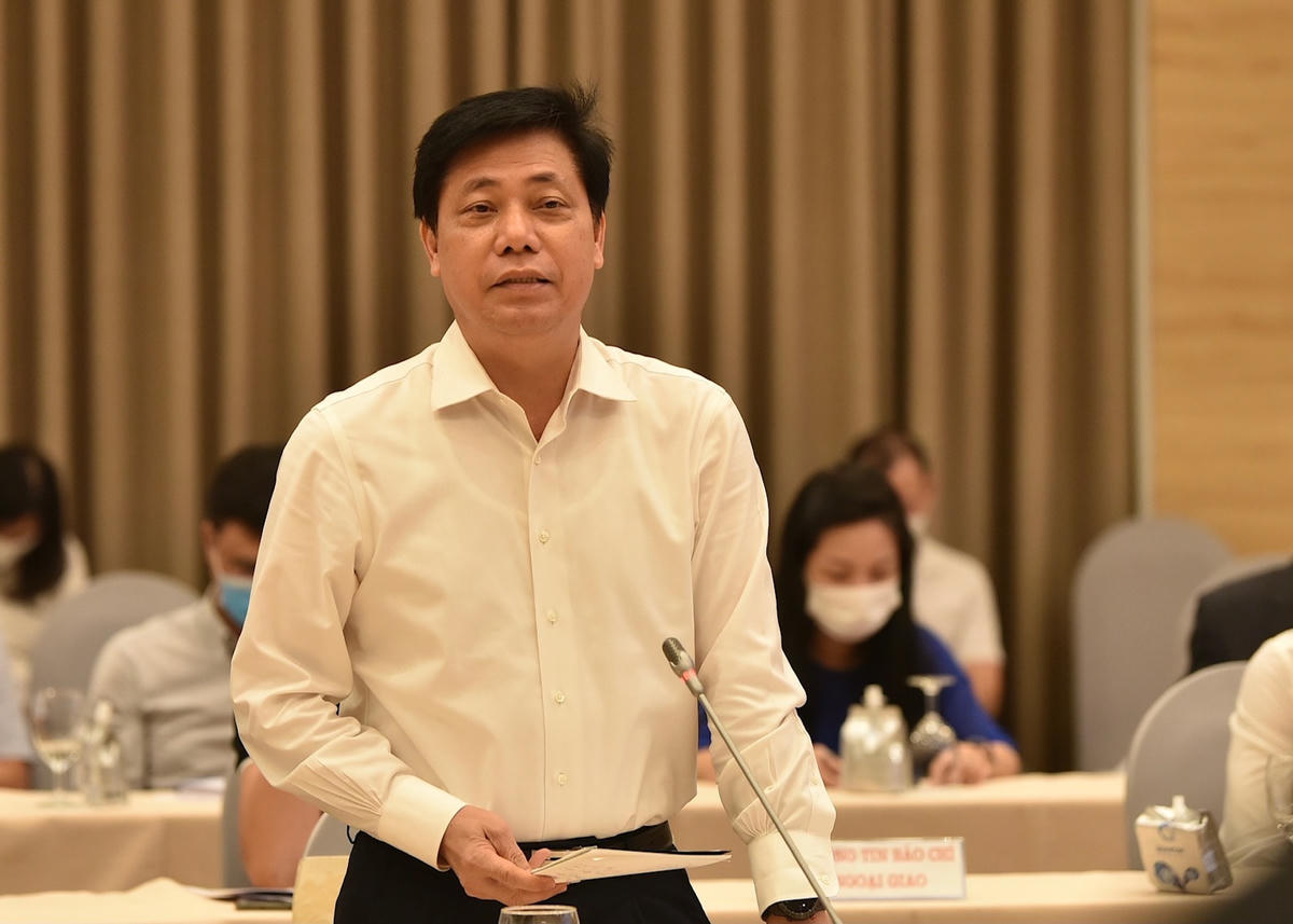 Thứ trưởng Bộ Giao thông vận tải Nguyễn Ngọc Đông. Ảnh: VGP.
