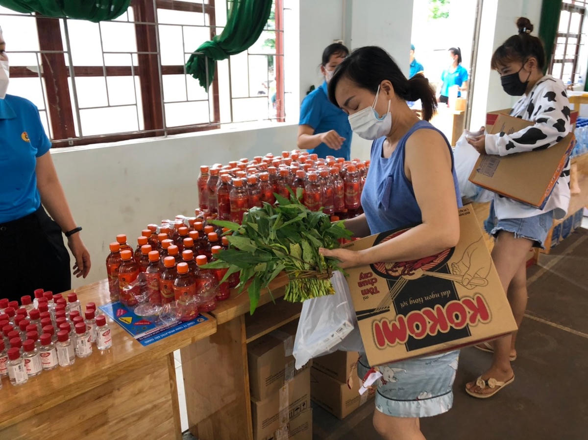 Siêu thị 0 đồng do LĐLĐ tỉnh mở tại thành phố Bắc Giang.