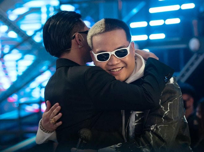 Blacka kết hợp Wowy trong bản rap "Tâm trong tim". 