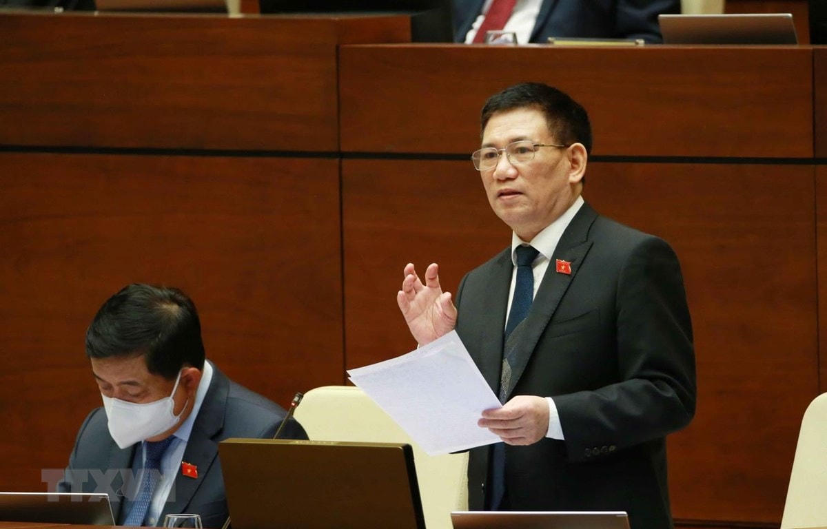 Bộ trưởng Bộ Tài Chính Hồ Đức Phớc giải trình ý kiến của đại biểu Quốc hội. Ảnh: Phương Hoa/TTXVN.  