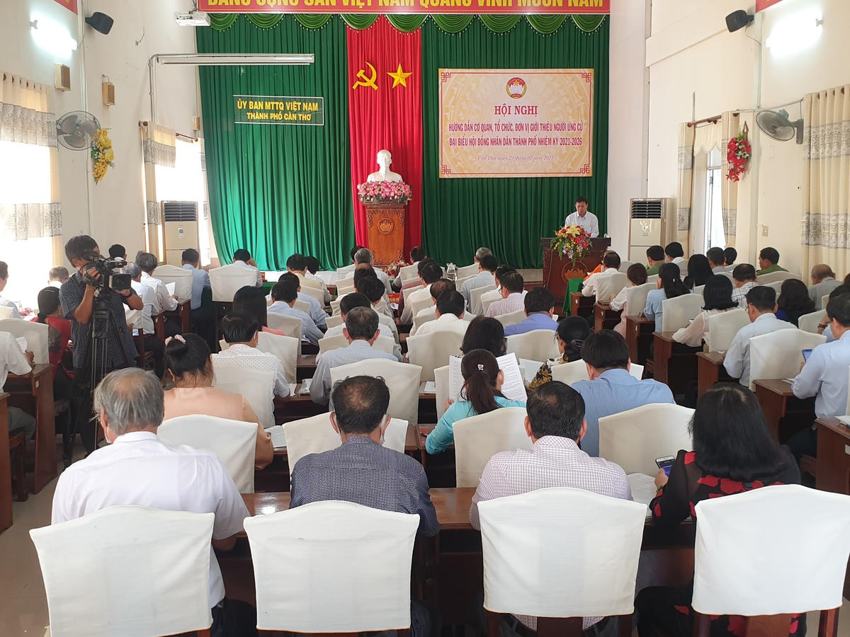 Toàn cảnh hội nghị