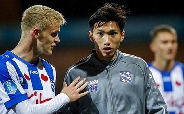 Văn Hậu chính thức rời Heerenveen để khoác áo CLB Hà Nội.