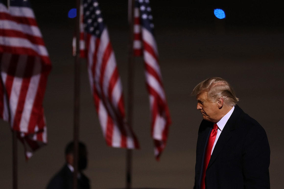 Đương kim Tổng thống Mỹ Donald Trump vẫn chưa tuyên bố thất bại.