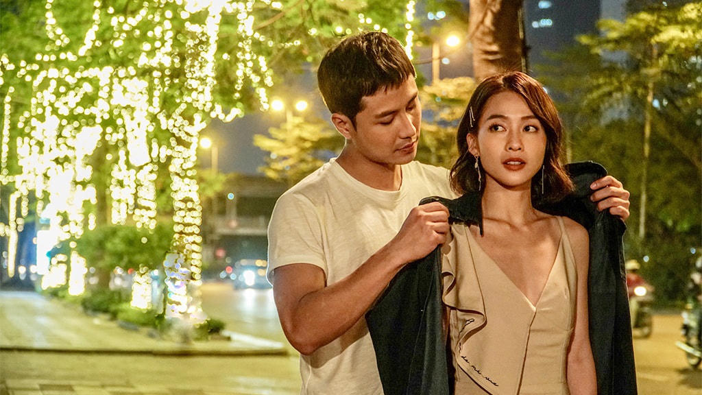 Bộ phim 11 tháng 5 ngày đang thu hút được sự chú ý của đông đảo khán giả yêu mến phim Việt.