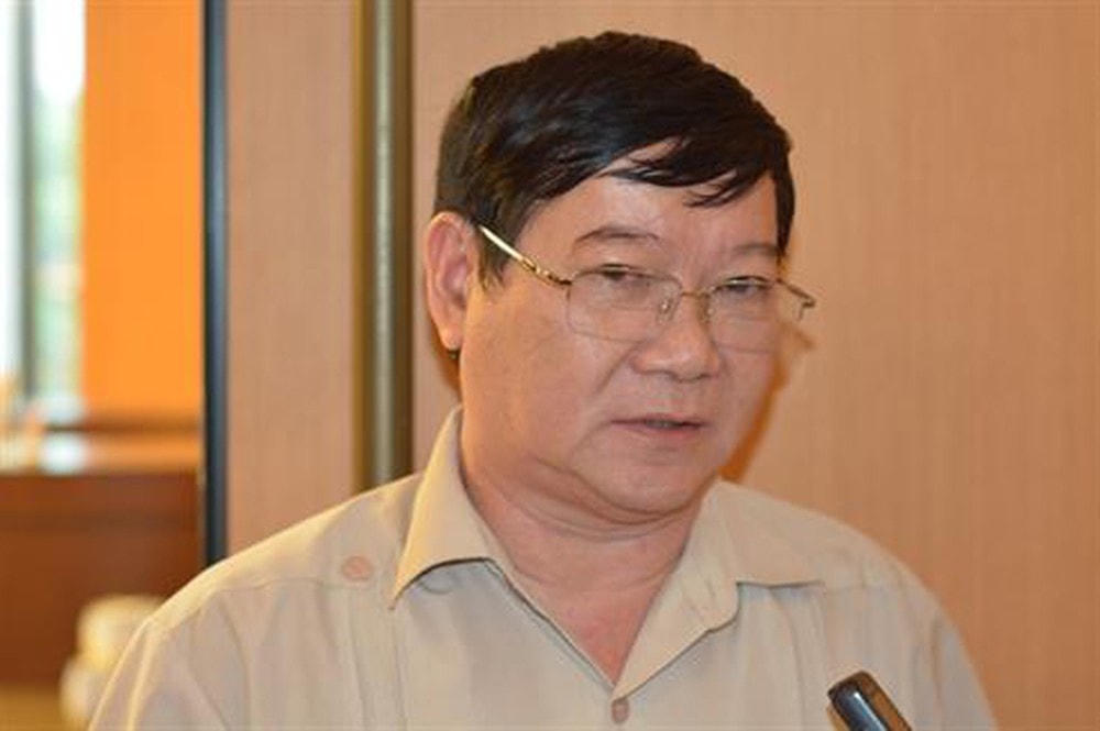 Ông Lê Như Tiến.