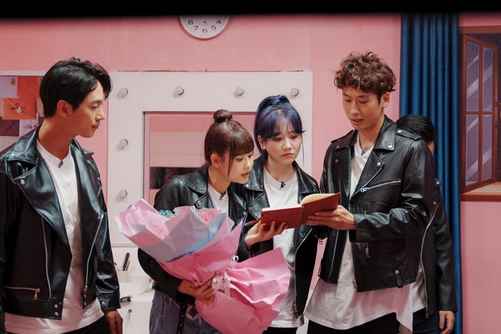 Trấn Thành là tín đồ của nước hoa nhưng Hari Won lại 'mù tịt' phân biệt mùi hương