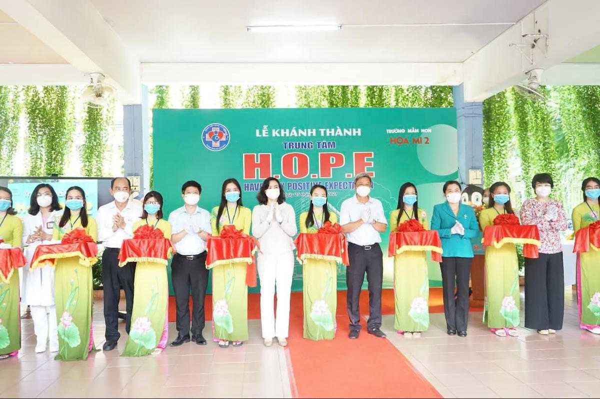 Khánh thành Trung tâm H.O.P.E. Ảnh: Diễm Hằng.