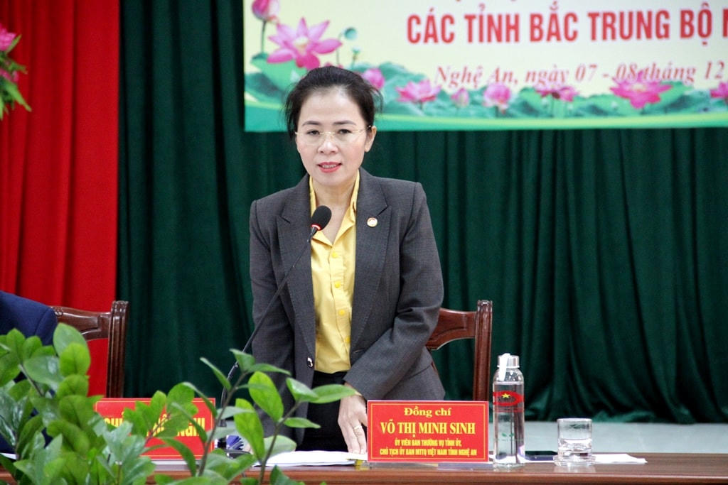 Bà Võ Thị Minh Sinh, Chủ tịch Ủy ban MTTQ tỉnh Nghệ An khẳng định "Người mặt trận Nghệ An đã chuyển từ tự ti sang tự tin".