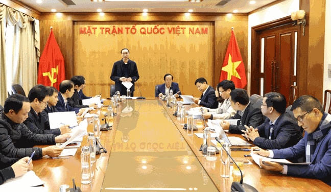 Phó Chủ tịch UBTƯ MTTQ Việt Nam Phùng Khánh Tài phát biểu tại hội nghị.