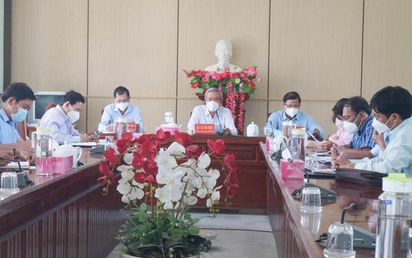 Quang cảnh buổi làm việc.