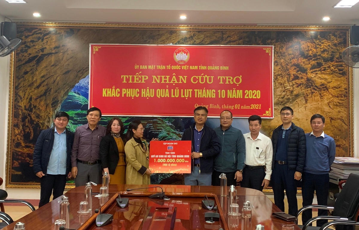 Tháng 1/2021, Tập đoàn cũng đã hỗ trợ an sinh xã hội tỉnh Quảng Bình 1 tỷ đồng.