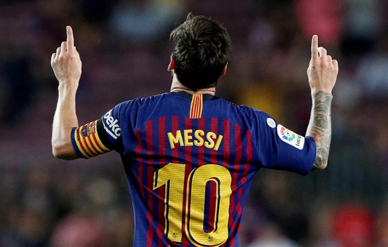 Messi ăn mừng khi lập một hat trick, ngày 18/8/2018.