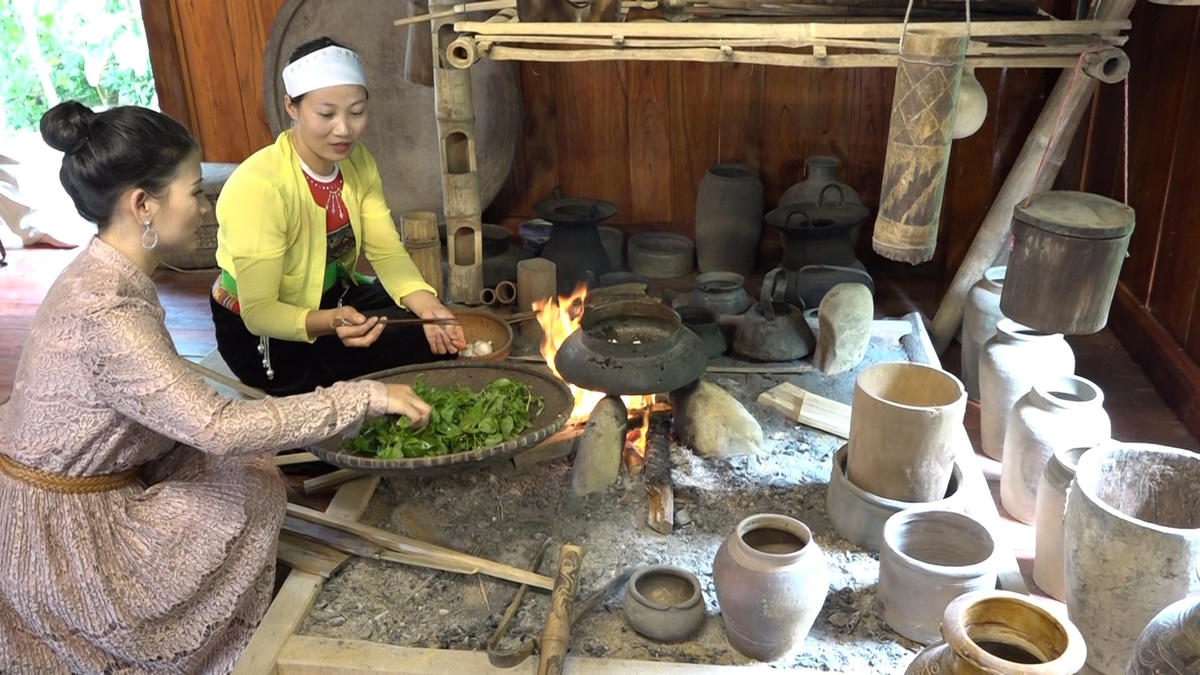 Chợ phiên Mường - Dao Ba Vì: Chứa đựng nhiều nét văn hóa dân tộc