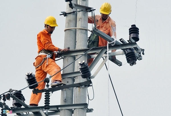 Giãn cách xã hội, TP HCM tiêu thụ nhiều điện.