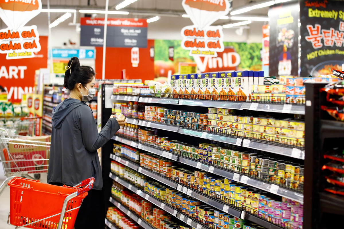 Hàng hóa trong VinMart được kiểm nghiệm, kiểm tra độc lập về vệ sinh an toàn thực phẩm và chất lượng sản phẩm.