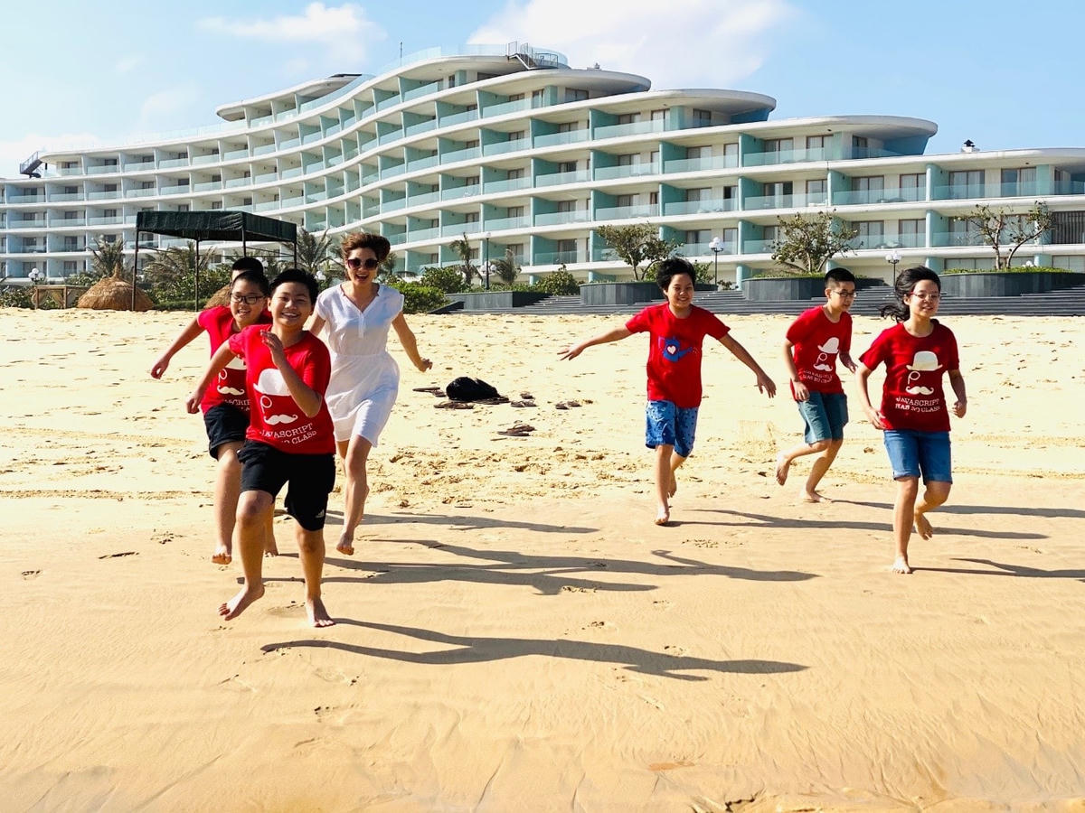 Ảnh 2: Bay Bamboo – Nghỉ FLC Quy Nhơn 3N2Đ có giá 3,755 triệu đồng/khách.