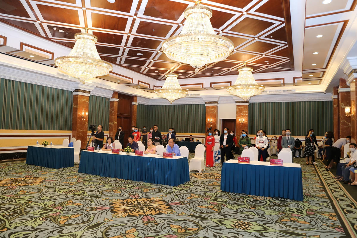 Vòng thi được tổ chức đảm bảo các yếu tố an toàn phòng chống dịch. Ảnh: Diệu Vy.