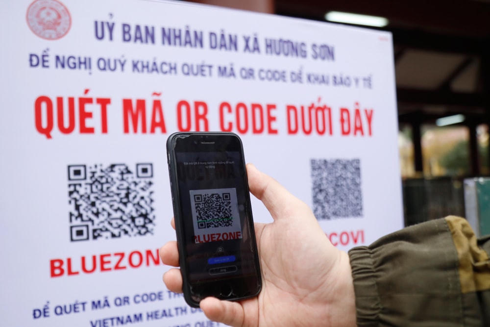 [ẢNH] Chùa Hương vào hội