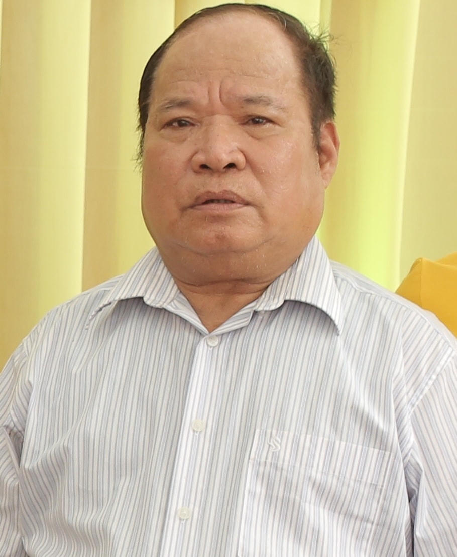 Giá xét nghiệm làm nóng nghị trường