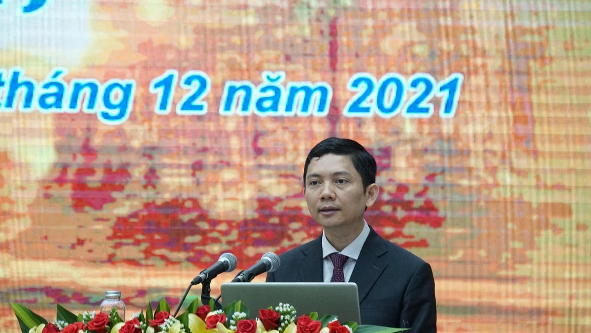 PGS.TS Bùi Nhật Quang, Chủ tịch Viện Hàn lâm khoa học xã hội Việt Nam phát biểu hội thảo.