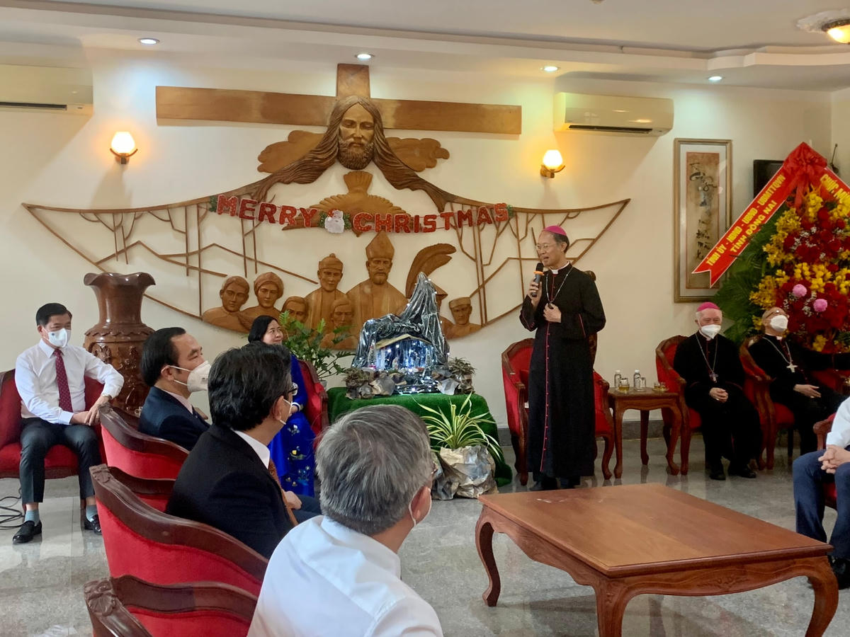 Giám mục Chính tòa Giáo phận Xuân Lộc Đỗ Văn Ngân  phát biểu đáp từ.