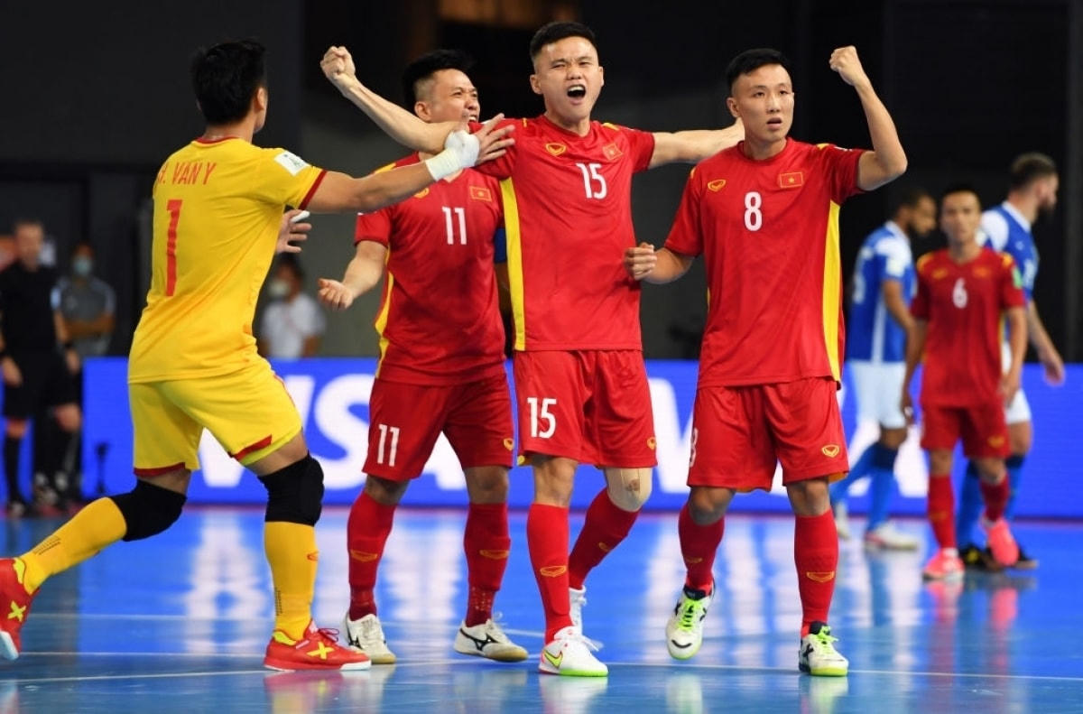 ĐT Futsal Việt Nam đặt mục tiêu có chiến thắng trước Panama sau khi đã để thua Brazil 1-9 trong ngày ra quân. Ảnh: Getty.