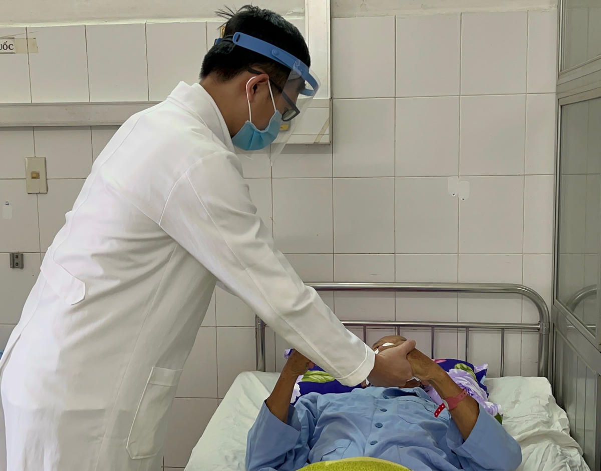 Tình trạng bệnh nhân ổn định sau phẩu thuật.