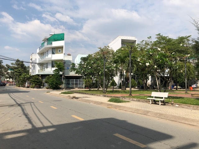 Khu tái định cư Bình Điền, thị trấn Tân Túc, huyện Bình Chánh, nơi ông P sinh sống. (Ảnh: Phạm Nguyễn).