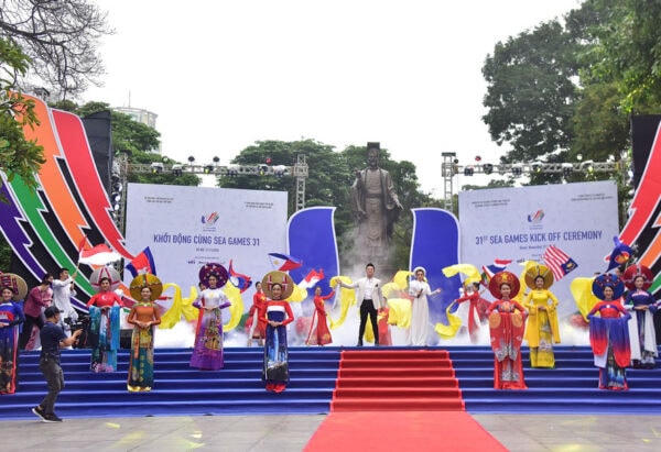 Hà Nội đếm ngược chào SEA Games 31 sẽ diễn ra tại quảng trường tượng đài Lý Thái Tổ vào ngày 11/4 tới.