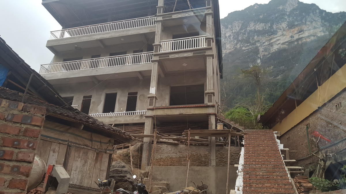 Công trình xây dựng vi phạm vùng lõi Vườn Quốc gia Ba Bể.