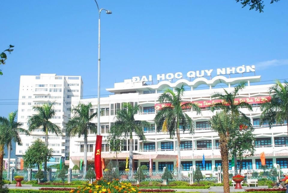Trường Đại học Quy Nhơn.