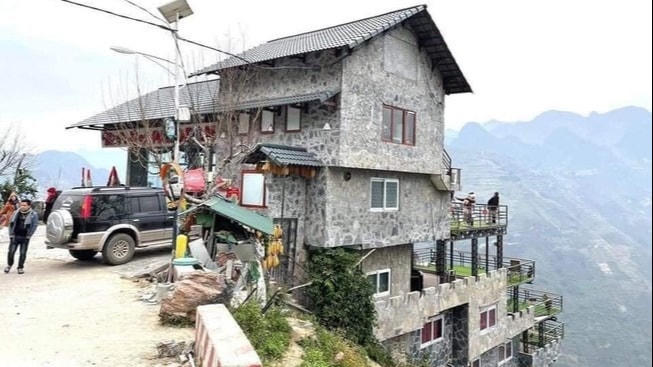 Tòa nhà Panorama sau cải tạo bề thế hơn trước.