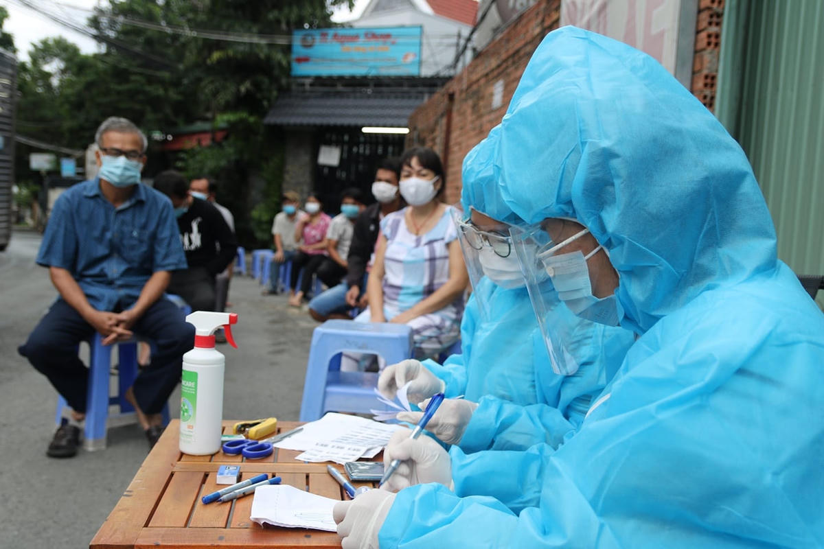 Thành phố đang thực hiện đợt xét nghiệm diện rộng đến ngày 30/9 để bóc tách F0 ra khỏi cộng đồng.