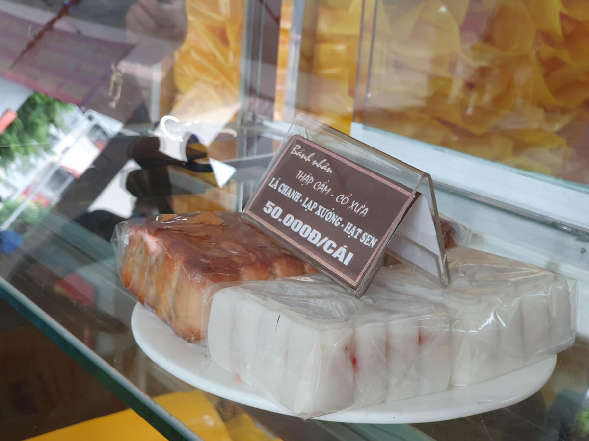 Hà Nội: Bánh trung thu truyền thống chưa ‘hạ nhiệt’