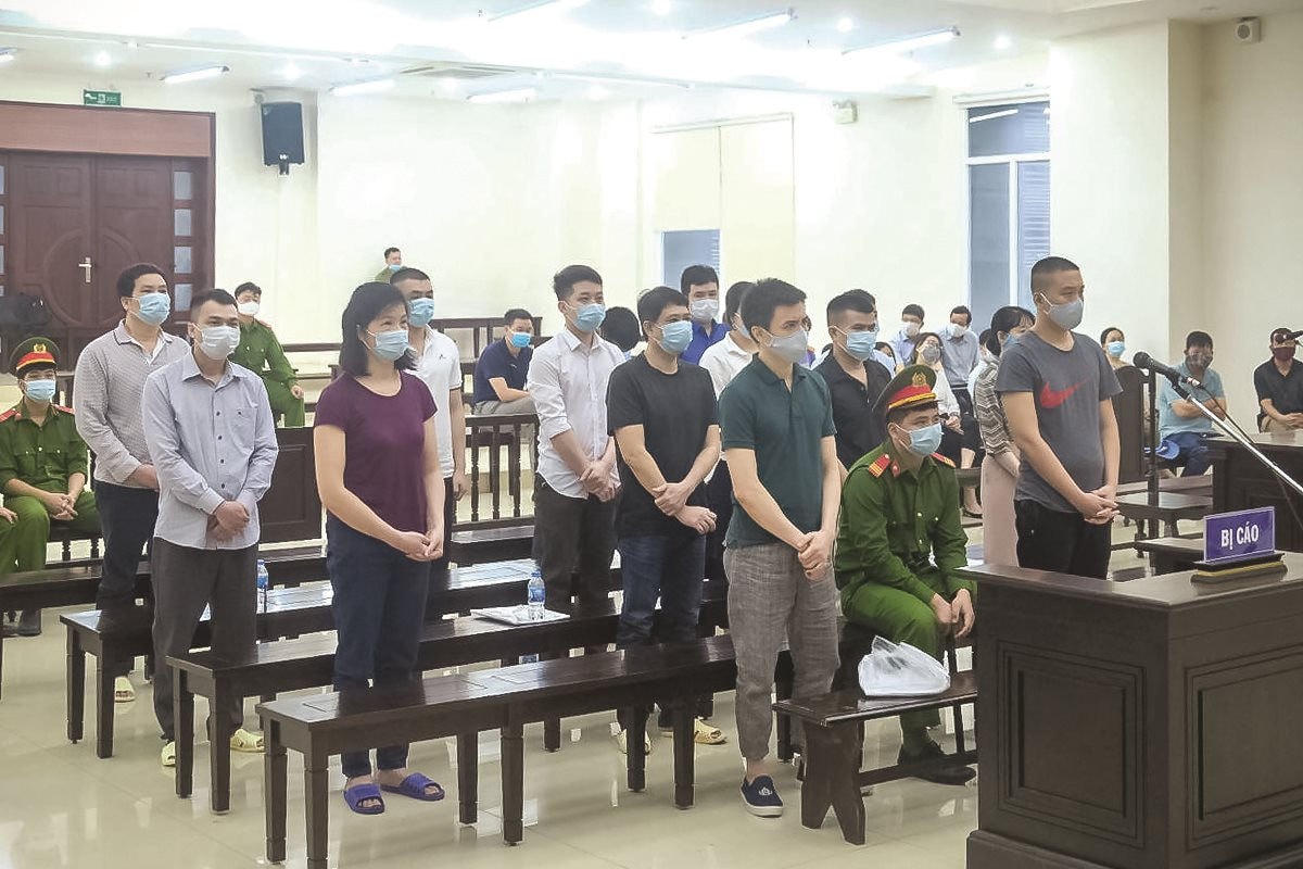 Phiên tòa xét xử vụ  án “Buôn lậu”, “Vi phạm quy định về kế toán gây hậu quả nghiêm trọng” xảy ra tại Công ty Nhật Cường.