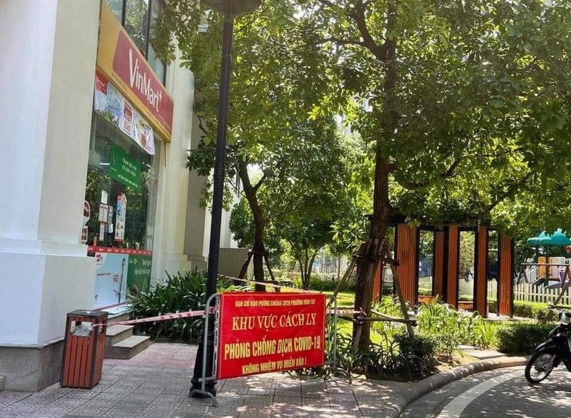 Một cửa hàng trong chuỗi Vinmart+ tạm dừng. Ảnh: CTV.