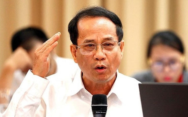 Chặn ‘cú đấm bồi’ khi giá xăng tăng
