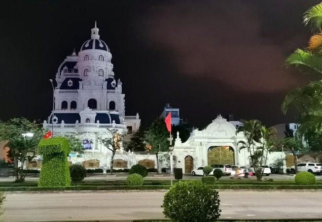Một trong những dinh thự của ông Ngô Văn Phát.