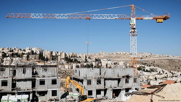 Israel đồng ý ngừng kế hoạch áp đặt chủ quyền đối với các vùng lãnh thổ ở Bờ Tây. Ảnh: AP.