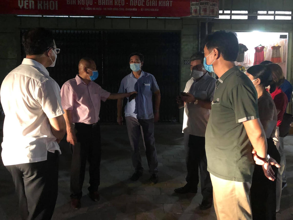Công tác chỉ đạo truy vết các F tại huyện Nông Cống được tổ chức xuyên đêm.