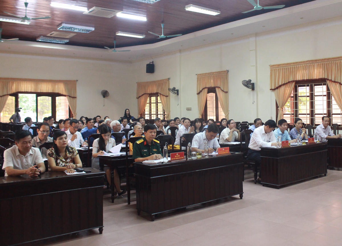Các đại biểu tham dự hội nghị hiệp thương lần 3.