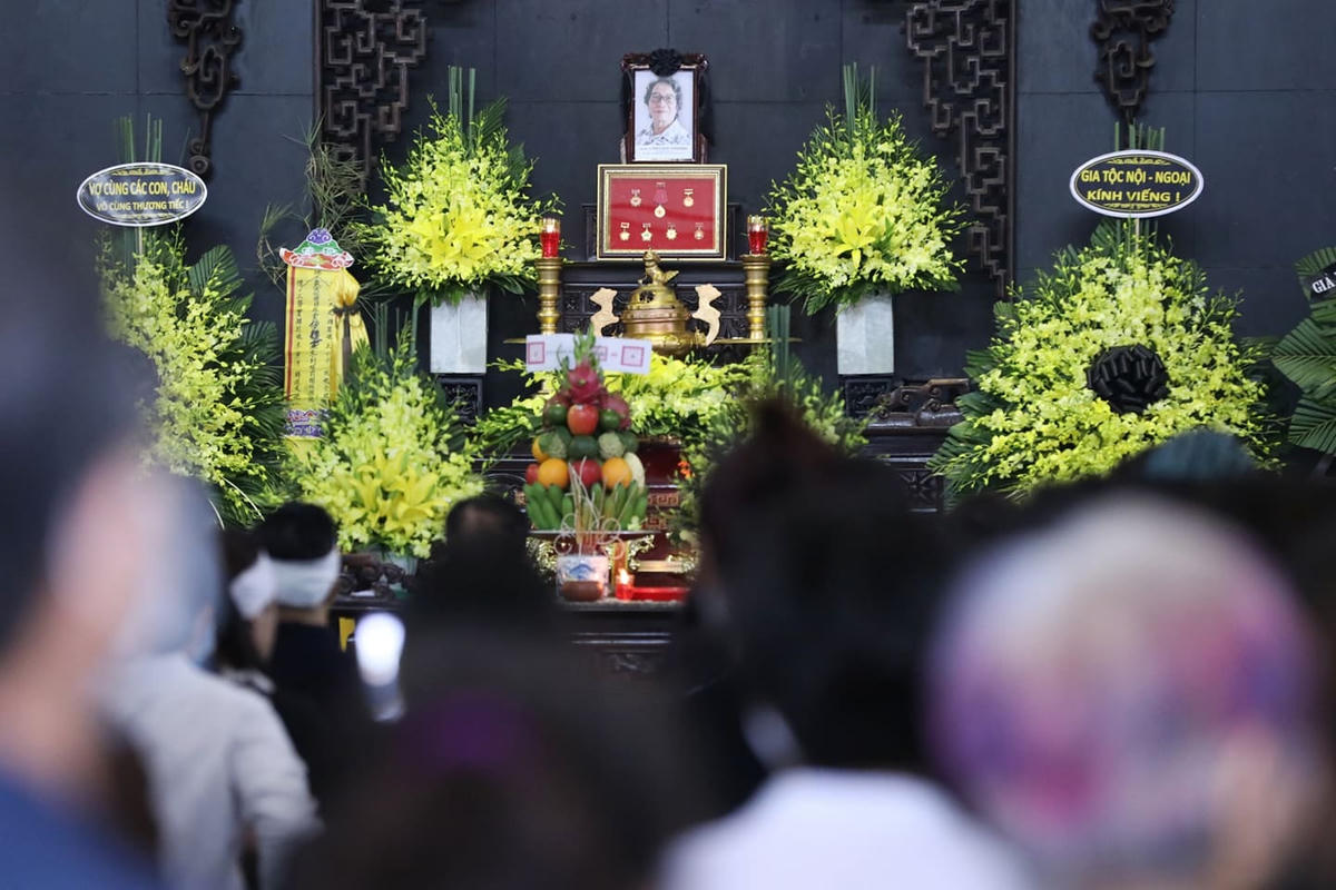 Nhạc sĩ Phó Đức Phương từ trần hồi 12h18 phút ngày 19/9, hưởng thọ 77 tuổi sau thời gian ngắn chống chọi với ung thư tụy.