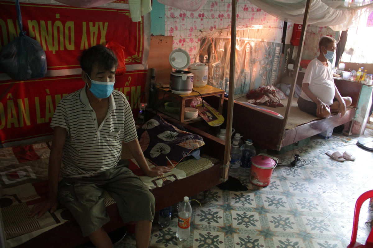 Bệnh nhân chạy thận ở Nghệ An trong mùa Covid-19.