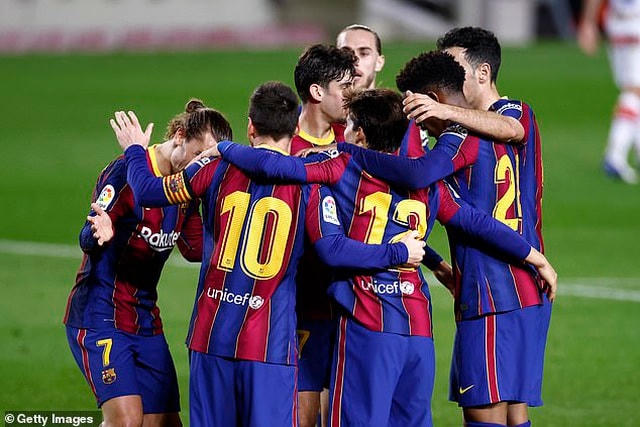 Barcelona giành lại vị trí thứ hai La Liga từ tay Real Madrid.