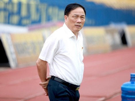 Chủ tịch CLB Thanh Hóa Nguyễn Văn Đệ.