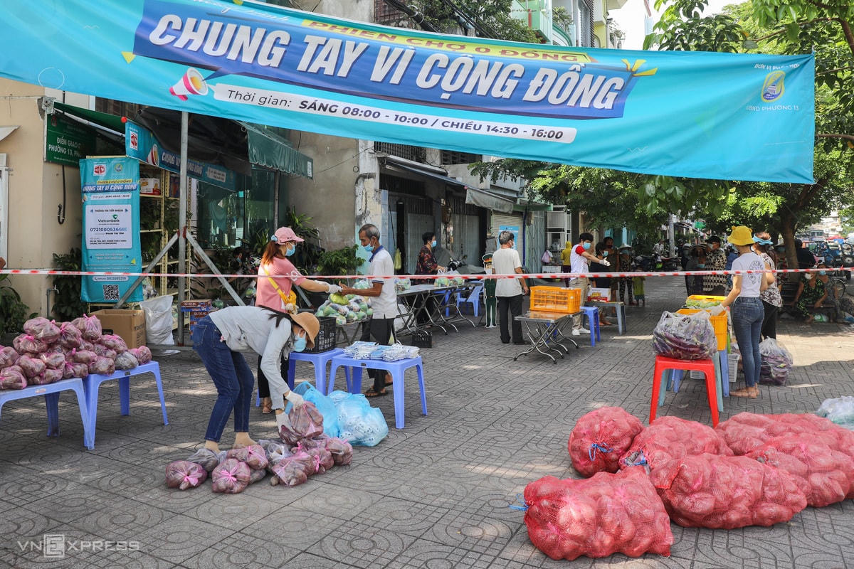 [ẢNH] Những mô hình từ thiện 0 đồng ở TP HCM