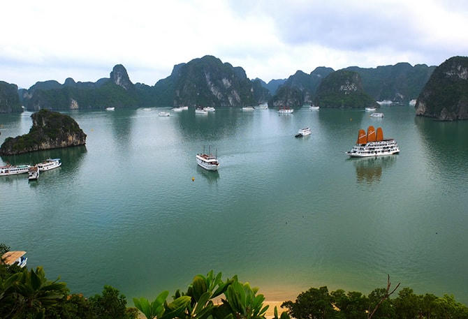 Quảng Ninh miễn giảm giá vé tham quan