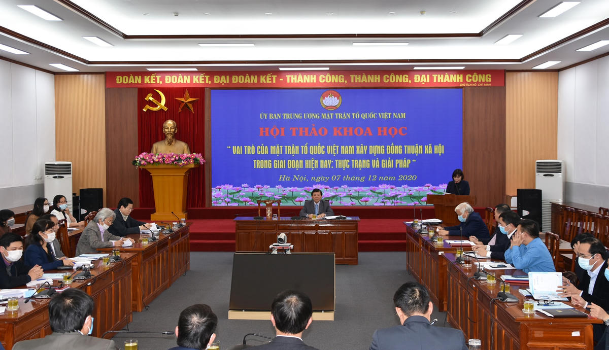 Quang cảnh hội thảo.