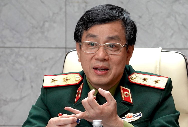 Trung tướng Đỗ Quyết.